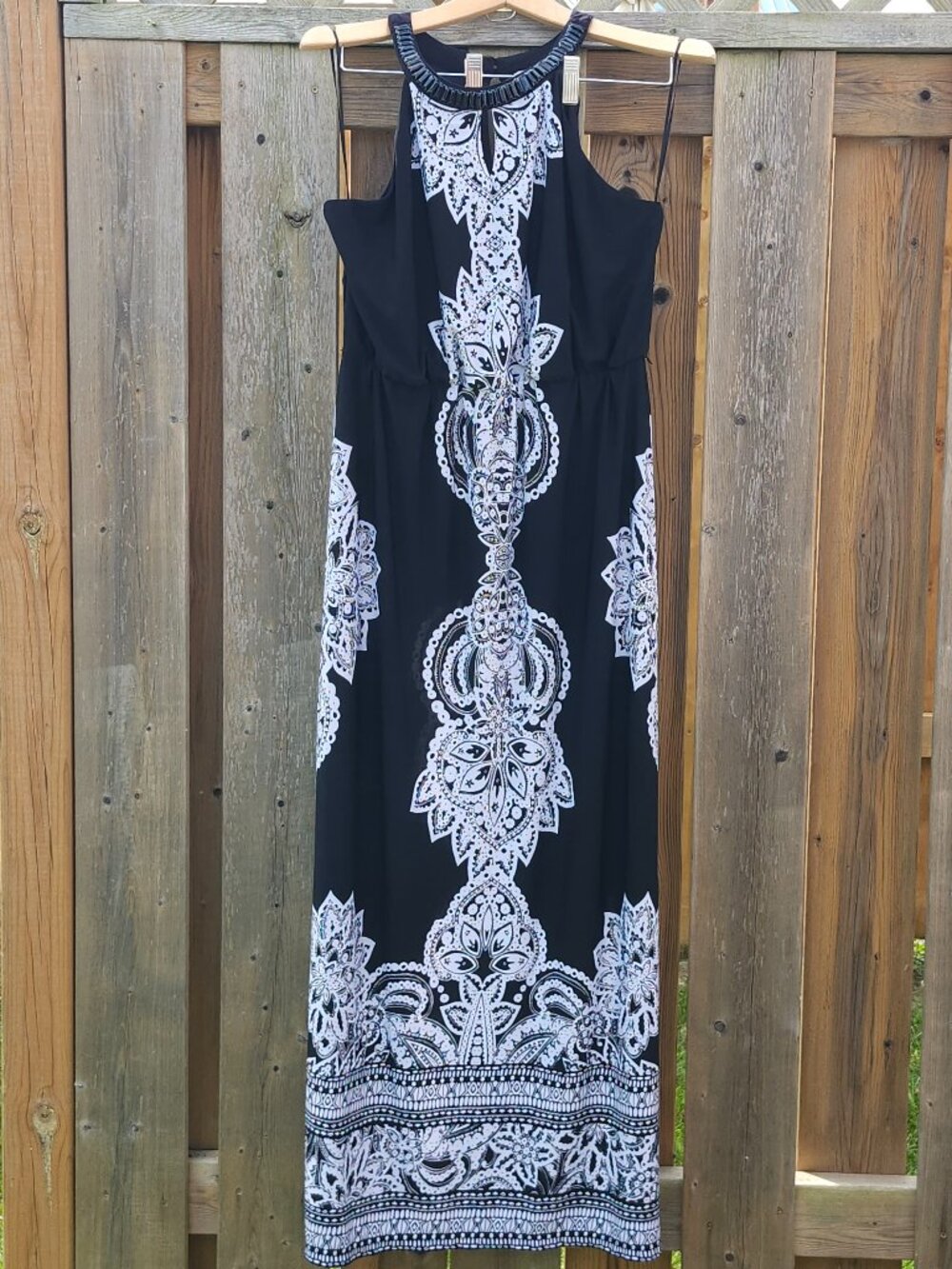 Mosaic Print Halter Neck Long Dress in Black And White Size Large Maxi Dress